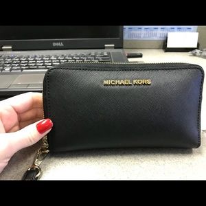 MK wristlet